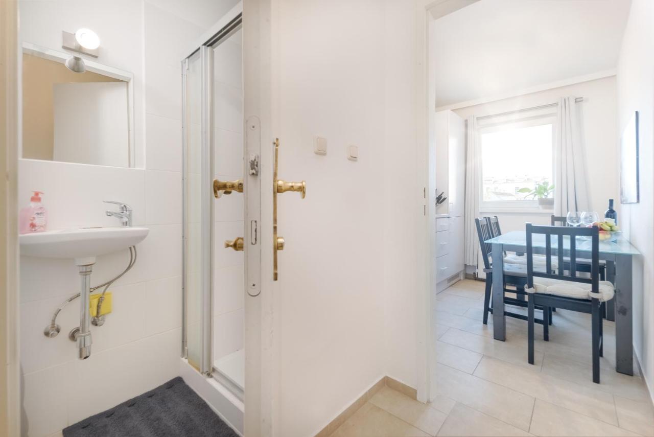 Perfect For Long Term Stay, Two Min To Hauptbahnhof, 18 Viena Exterior foto